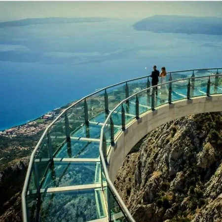 Navis Sea View With Pool Appartamento Makarska