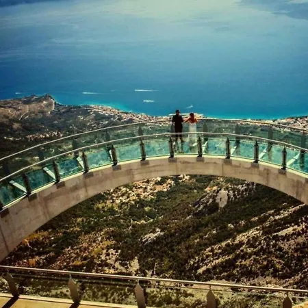 Navis Sea View With Pool *