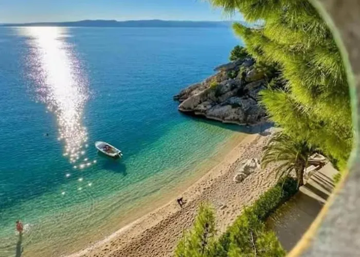 Navis Sea View With Pool