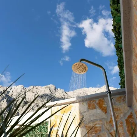 Navis Sea View With Pool Daire